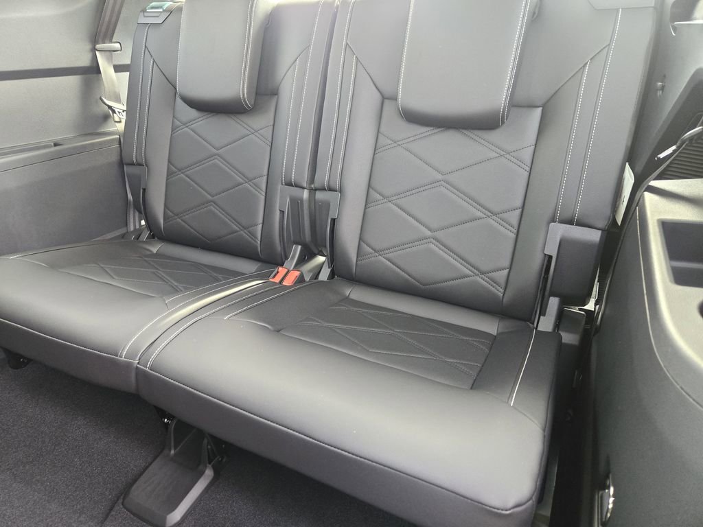 New 2026 Volkswagen Atlas SE image 21