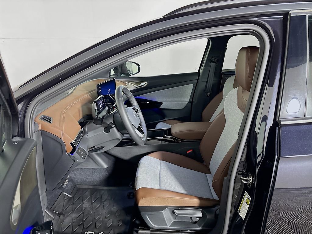 Certified 2024 Volkswagen ID.4 2WD image 12