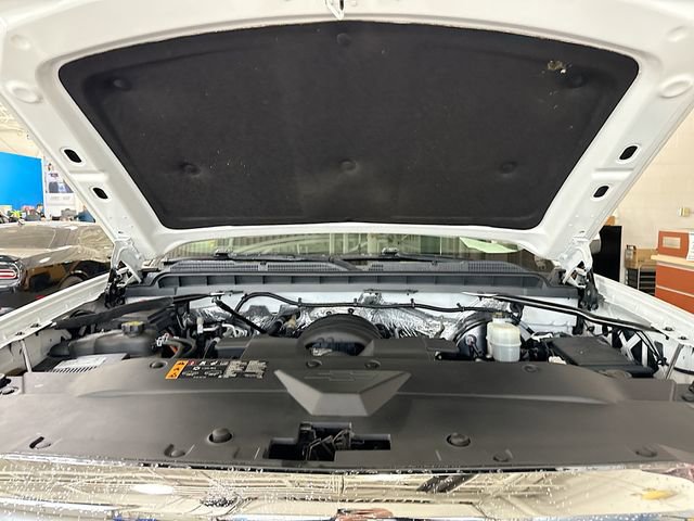 Used 2018 Chevrolet Silverado 1500 LT w/ All Star Edition AWD/4WD image 29