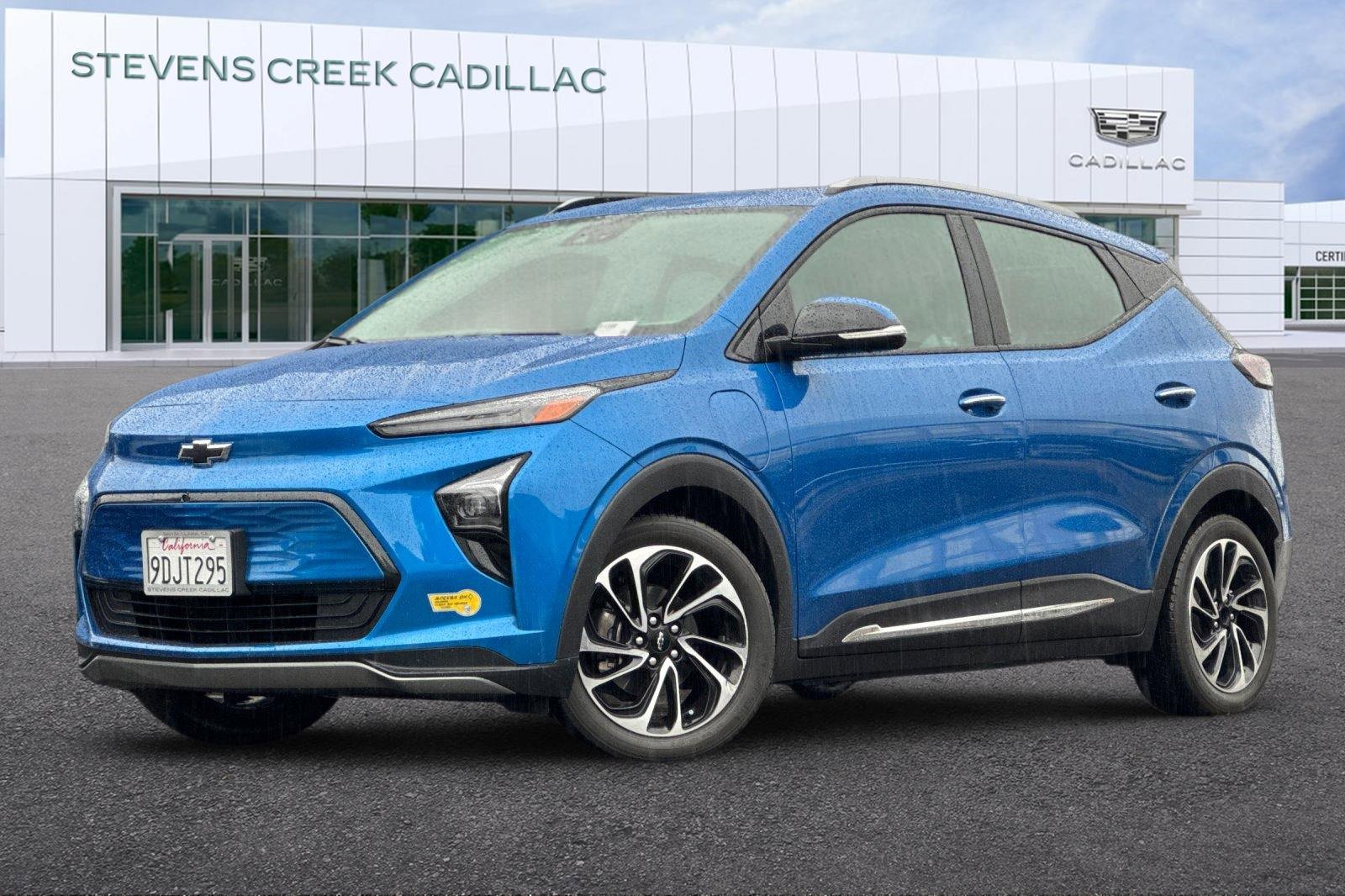 Used 2022 Chevrolet Bolt EUV Premier w/ Sun & Sound Package image 7