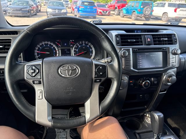 Used 2019 Toyota 4Runner SR5 Premium AWD/4WD image 10