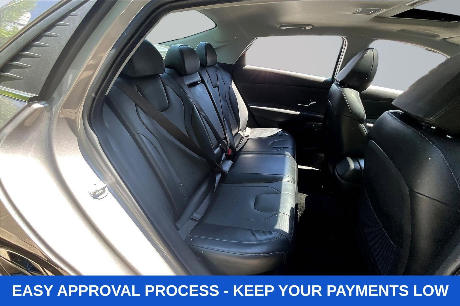 Used 2023 Hyundai Elantra Limited w/ Preferred Accessory Package FWD image 27