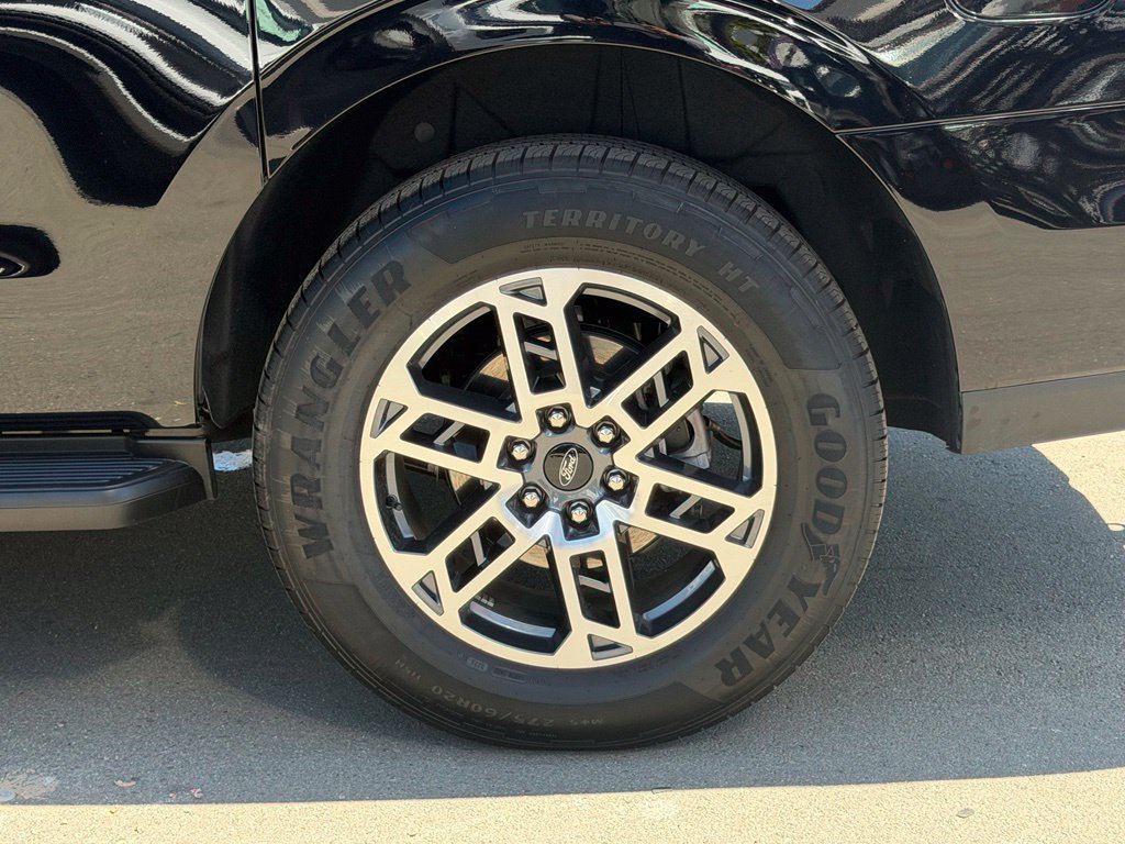 Used 2026 Ford Expedition Max Active RWD image 20