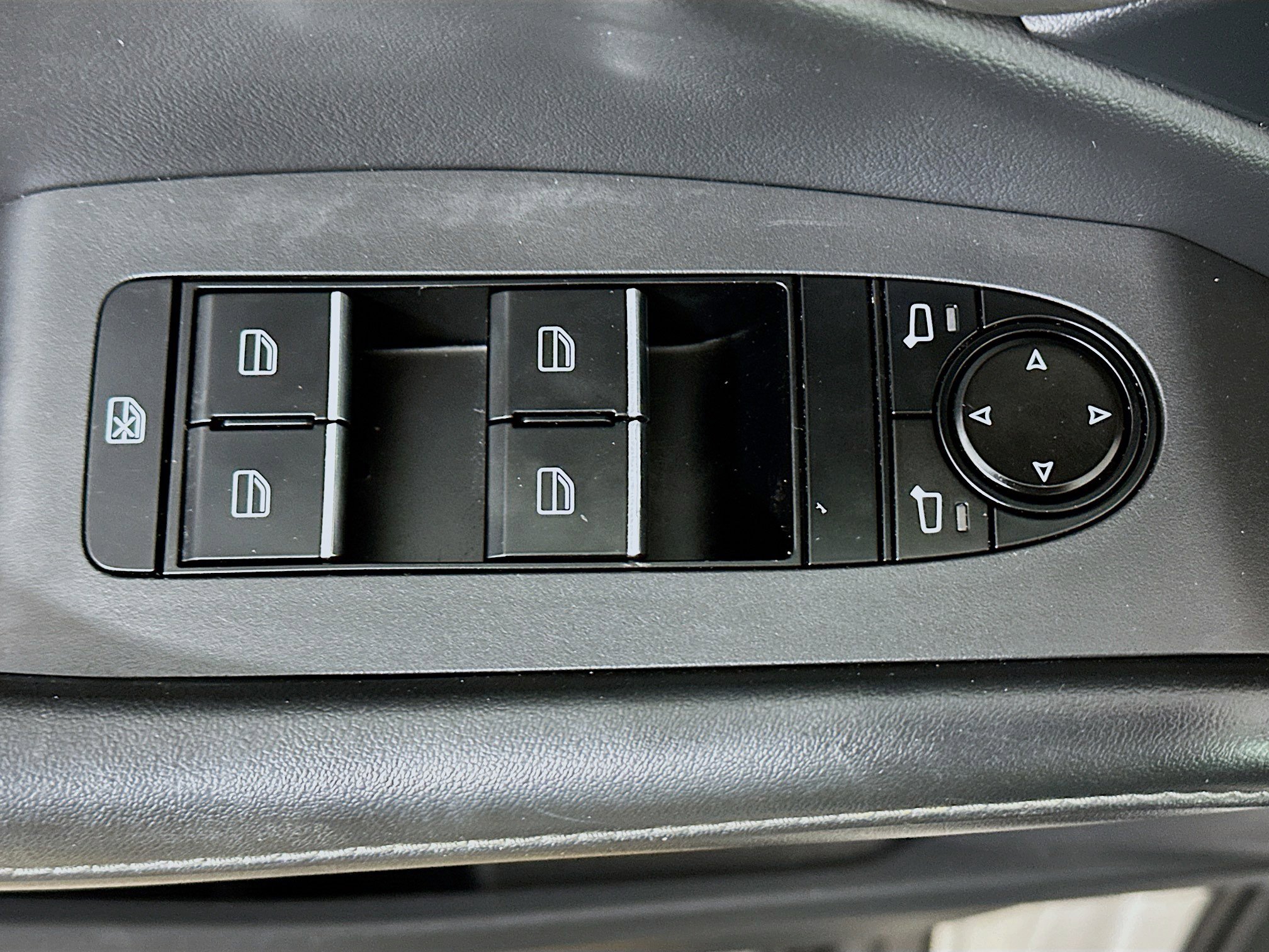 Used 2023 MAZDA CX-30 AWD 2.5 S w/ Select Package image 15