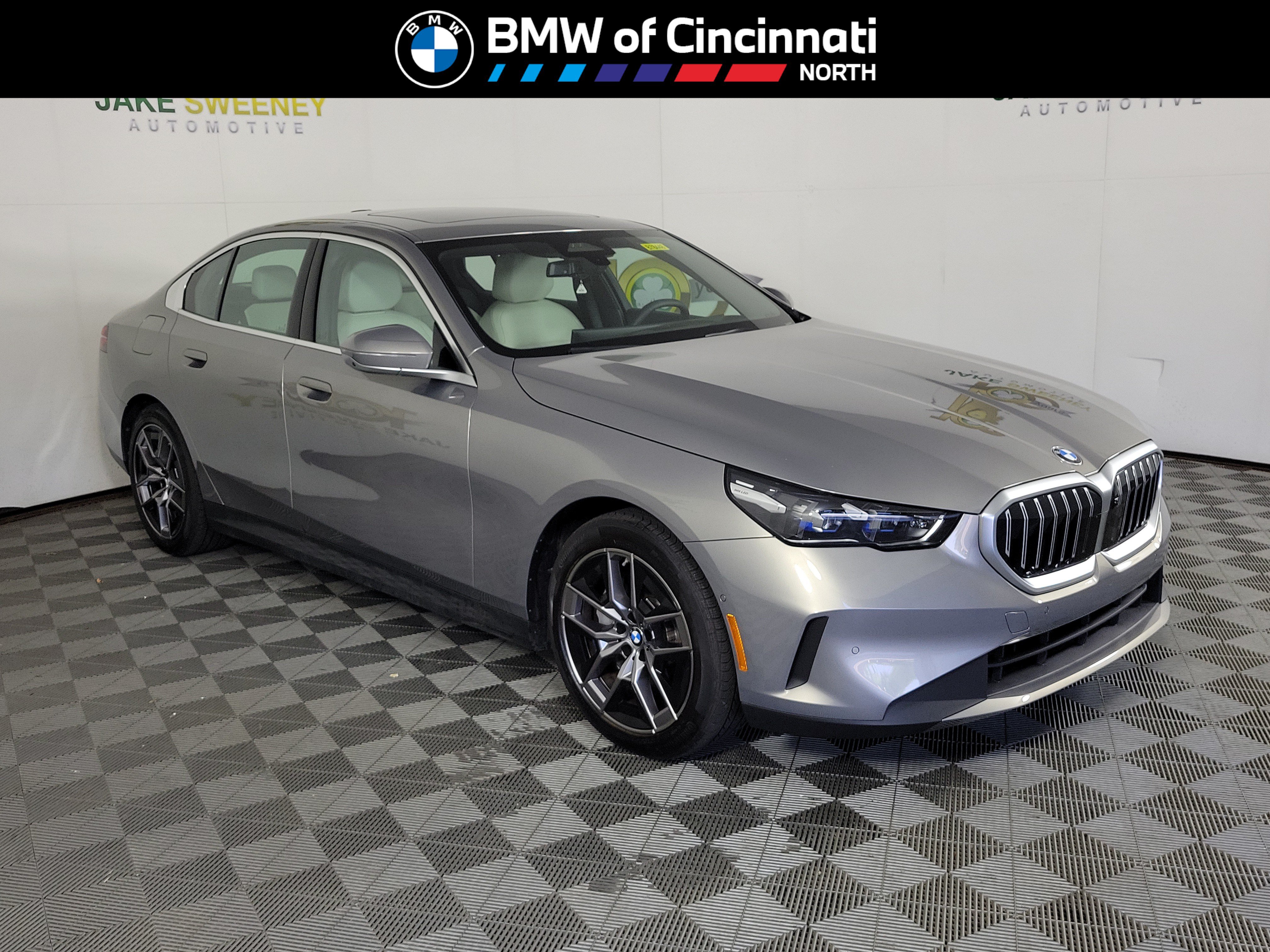 Used 2026 BMW 540i xDrive w/ Premium Package