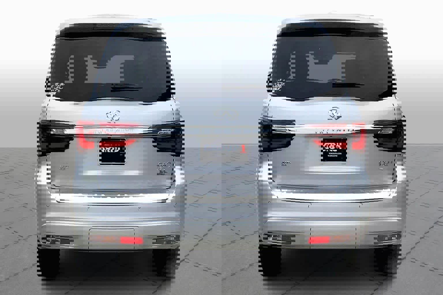 Used 2021 INFINITI QX80 Sensory w/ All-Season Package image 4