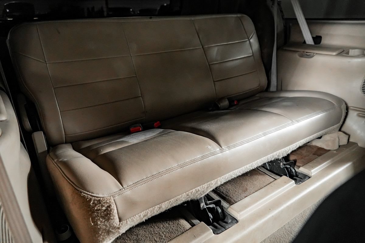 Used 2004 Ford Excursion Limited AWD/4WD image 30