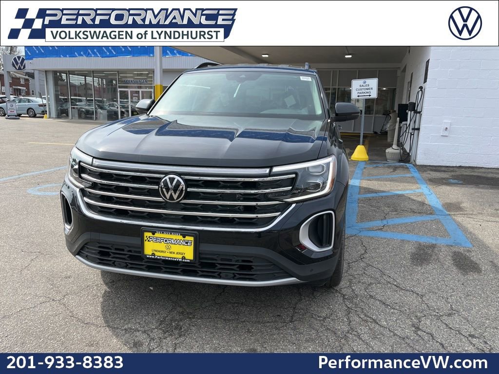 New 2026 Volkswagen Atlas SE AWD/4WD image 1
