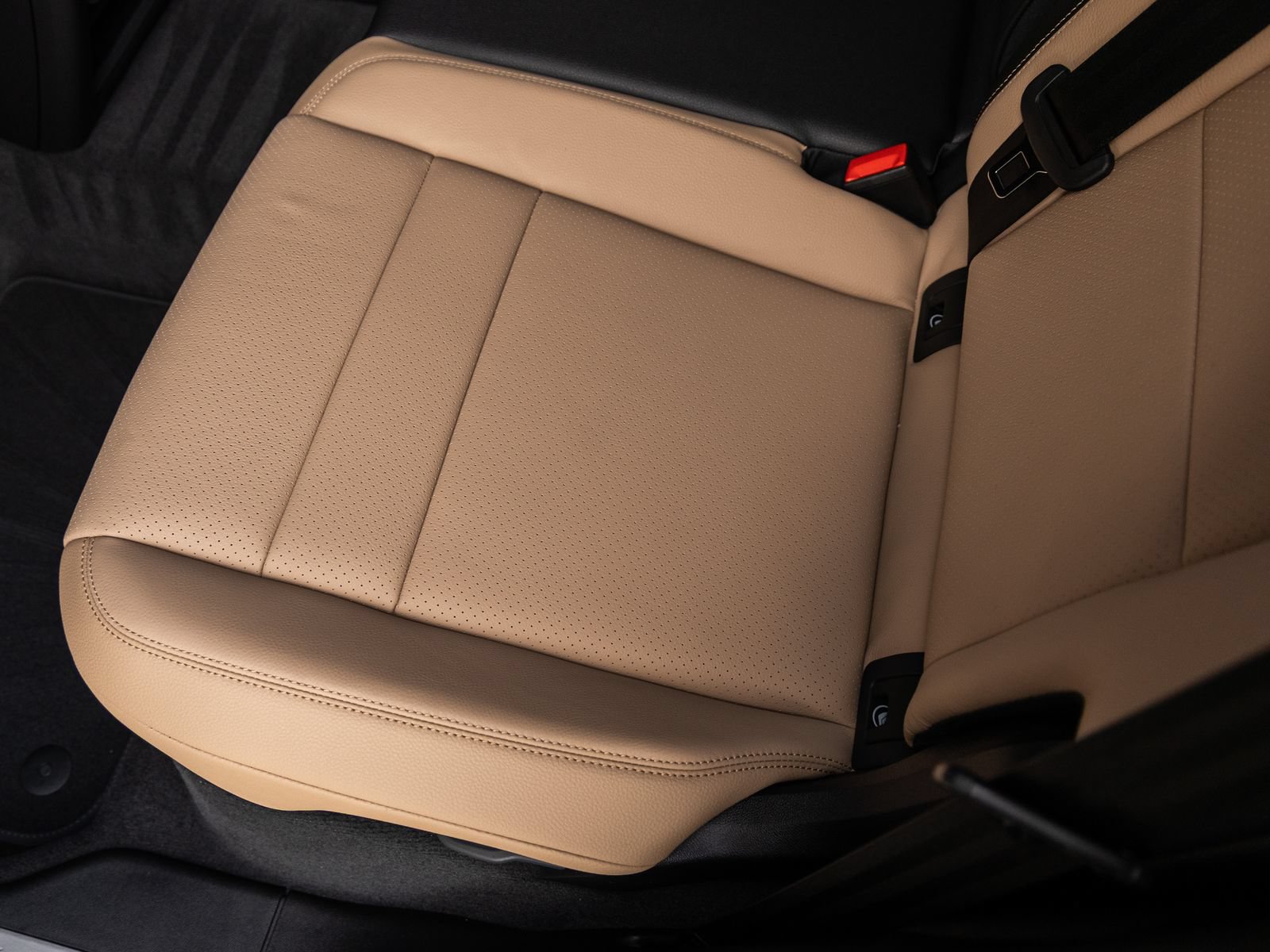New 2026 Porsche Cayenne AWD/4WD image 34