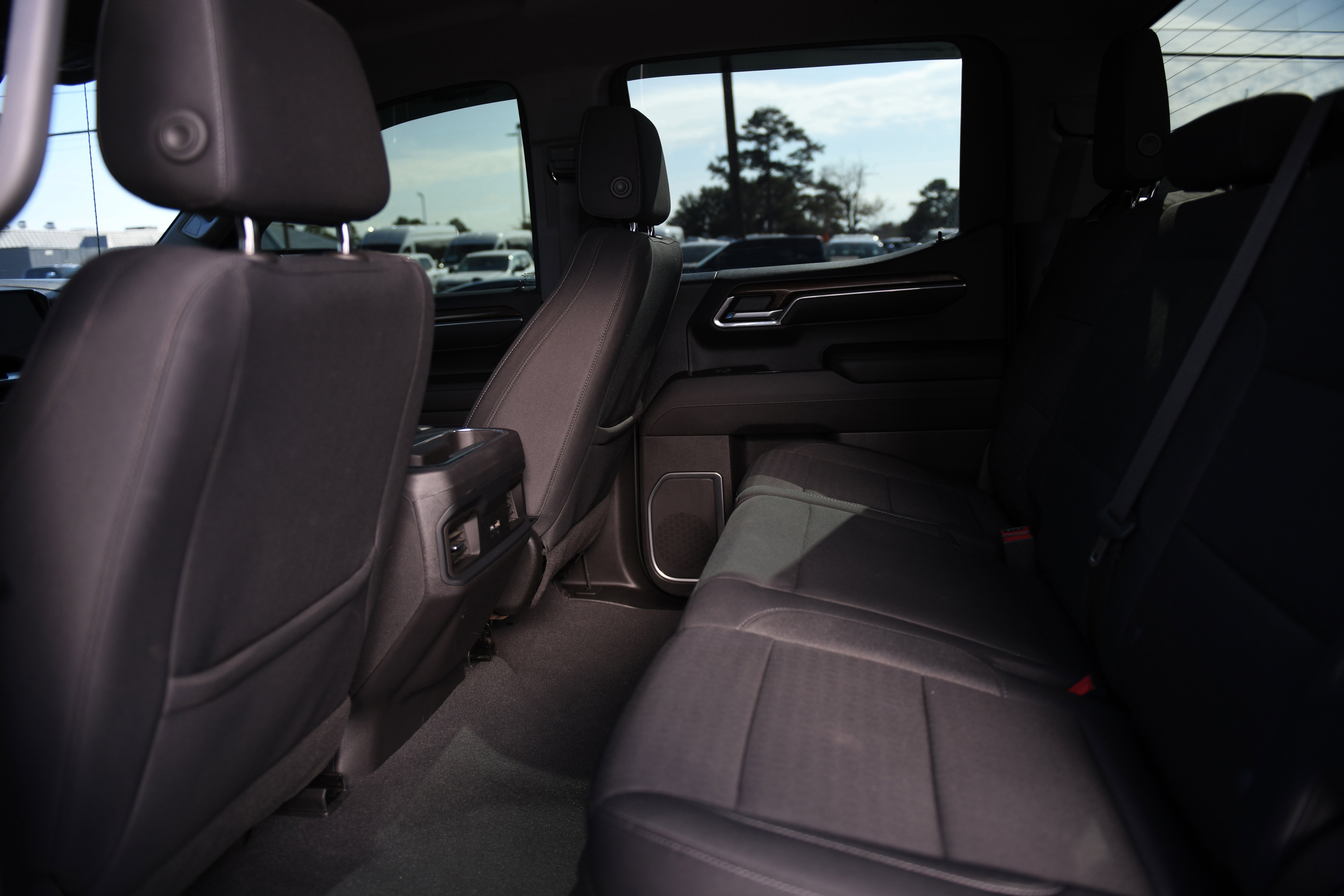 Used 2023 Chevrolet Silverado 1500 LT Trail Boss image 12