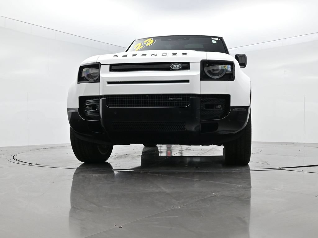 Used 2023 Land Rover Defender 130 X-Dynamic SE AWD/4WD image 54