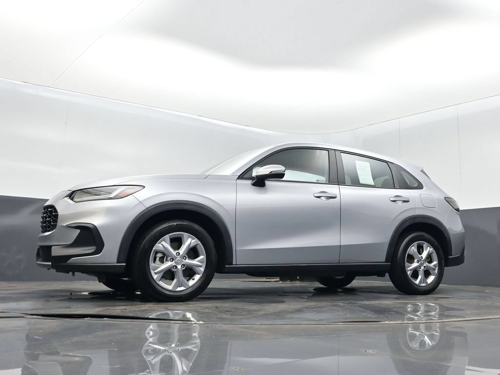 Certified 2023 Honda HR-V LX image 13