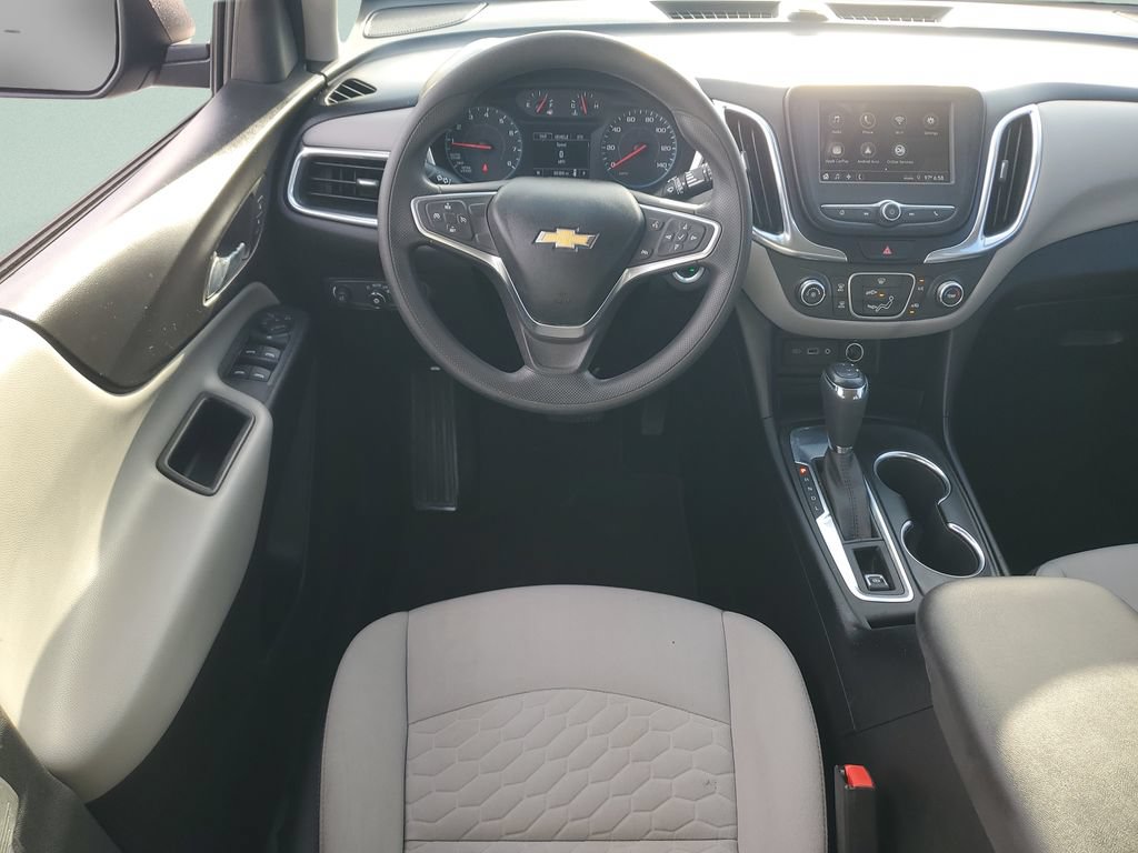 Used 2019 Chevrolet Equinox LS w/ LS Convenience Package FWD image 12