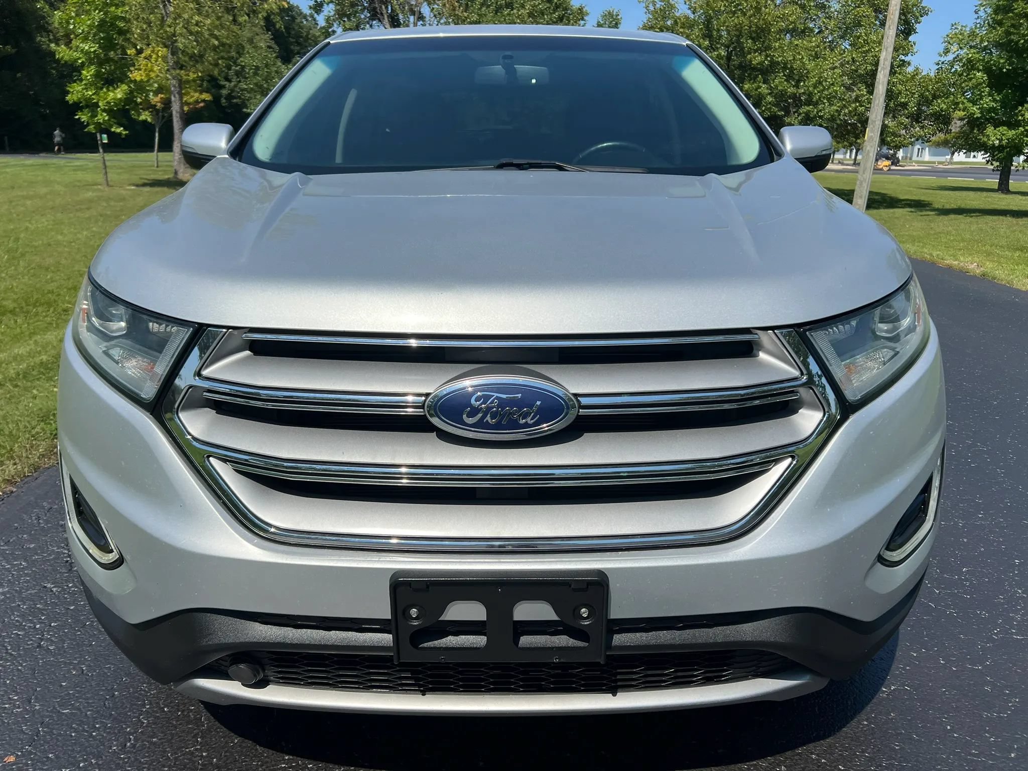 Used 2016 Ford Edge SEL w/ Utility Package FWD image 2