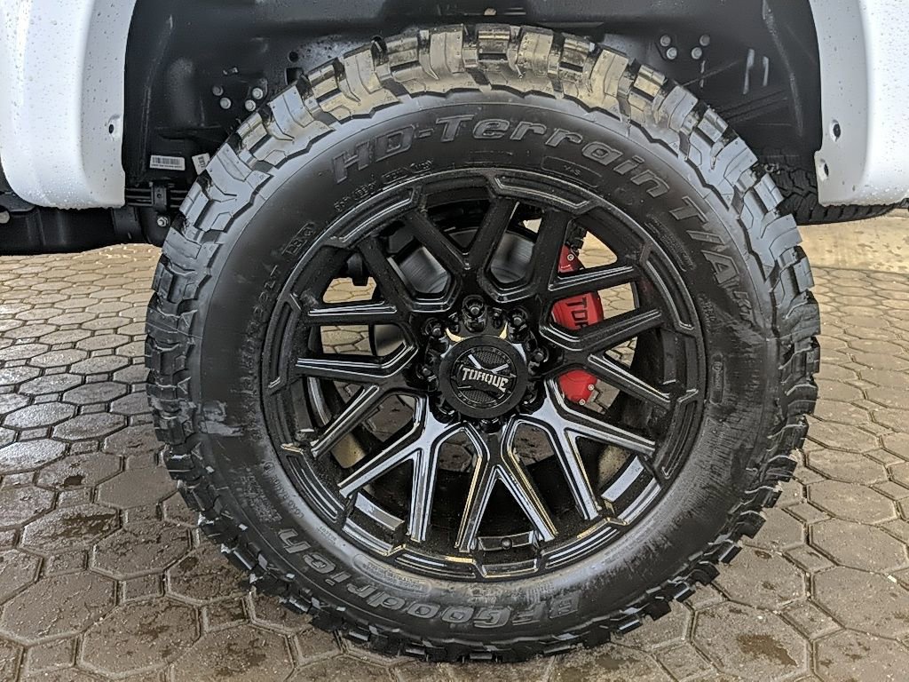 New 2026 Ford F250 Lariat w/ Black Appearance Package image 11