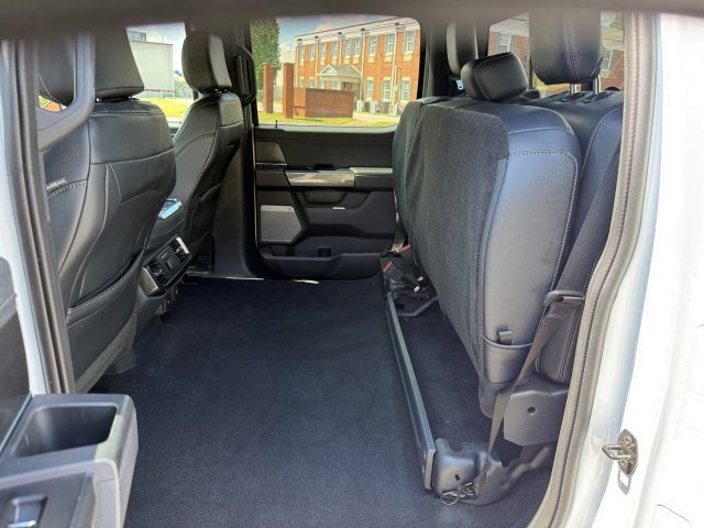 Used 2023 Ford F150 Lariat w/ Equipment Group 502A High image 20