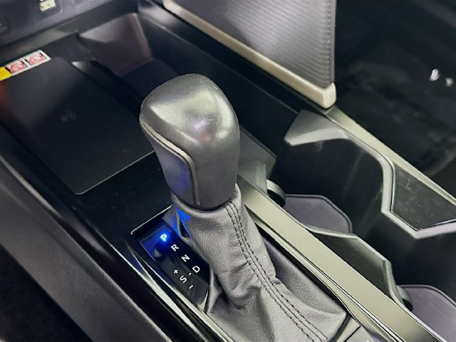 Certified 2025 Toyota Camry SE FWD image 20