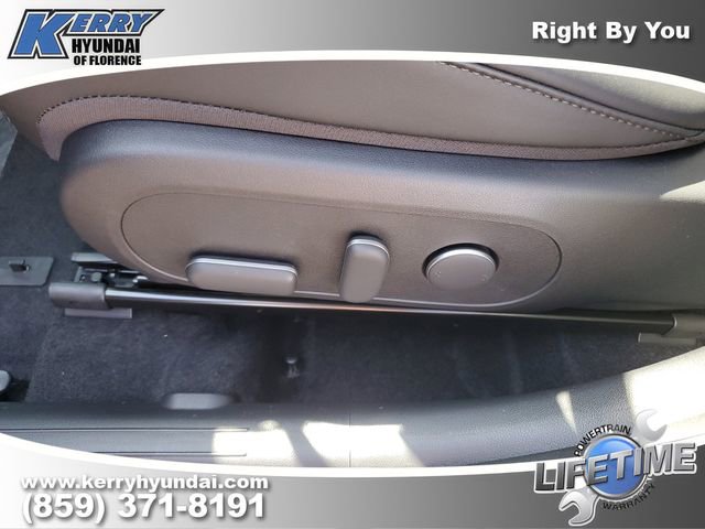 New 2026 Hyundai Kona SEL Premium image 17