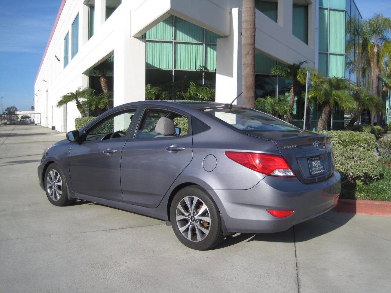 Used 2017 Hyundai Accent Value Edition image 4