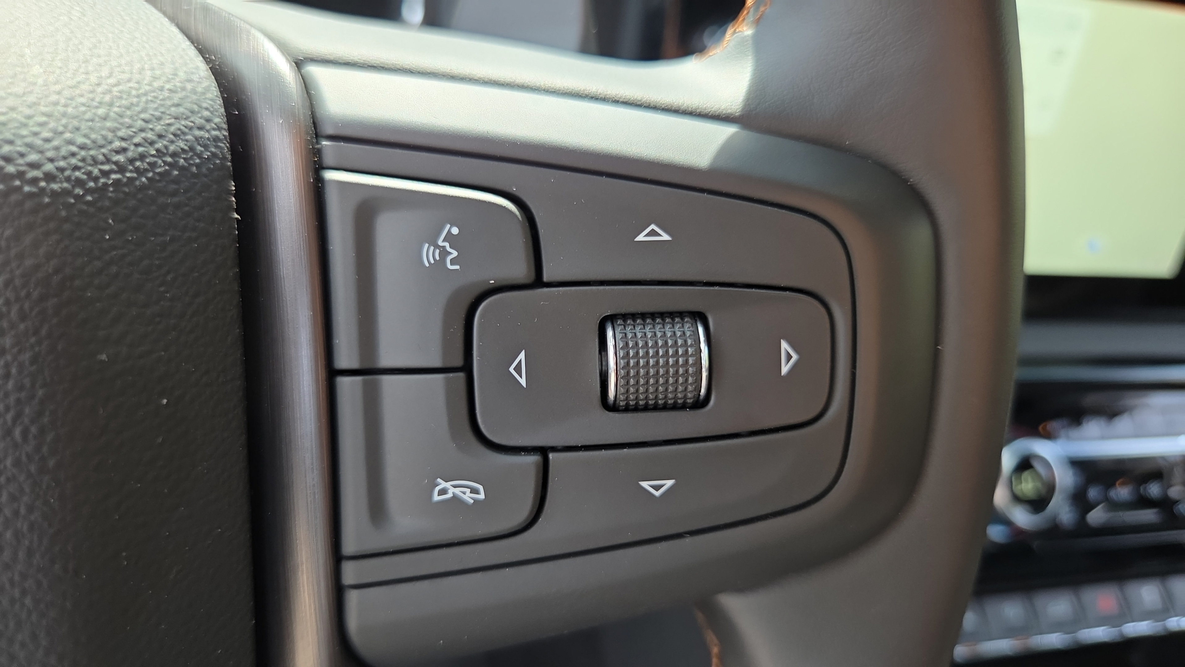 Certified 2026 GMC Sierra 1500 AT4 w/ AT4 Premium Package AWD/4WD image 32