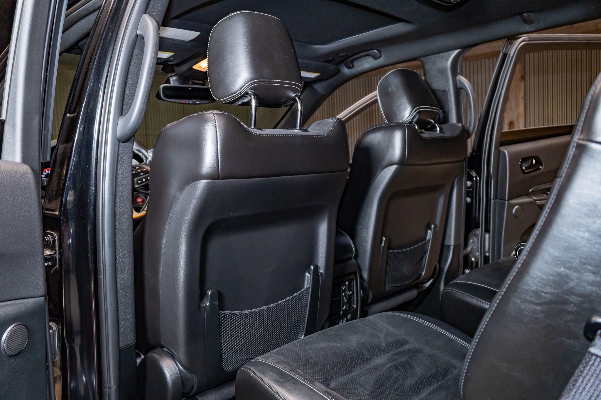 Used 2022 Dodge Durango SRT w/ Technology Group image 21