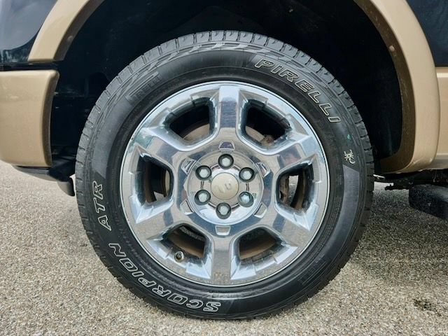 Used 2013 Ford F150 King Ranch w/ King Ranch Luxury Pkg AWD/4WD image 33