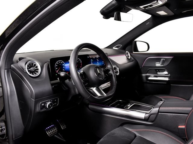 Certified 2024 Mercedes-Benz GLA 250 4MATIC image 21
