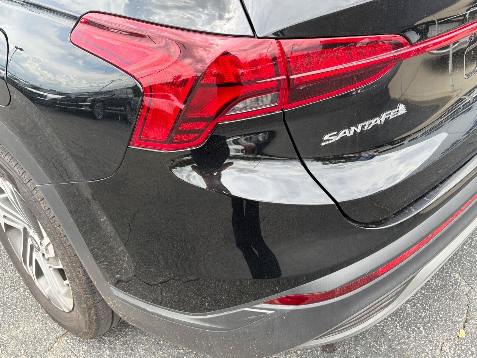 Used 2023 Hyundai Santa Fe SEL FWD image 11