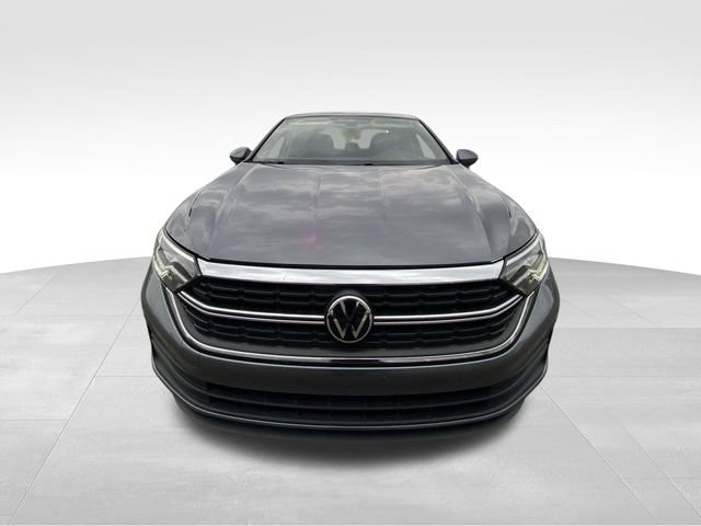 Used 2024 Volkswagen Jetta SE FWD image 14
