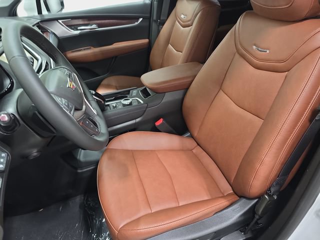 New 2026 Cadillac XT5 Premium Luxury w/ Driver Assist Package FWD image 11