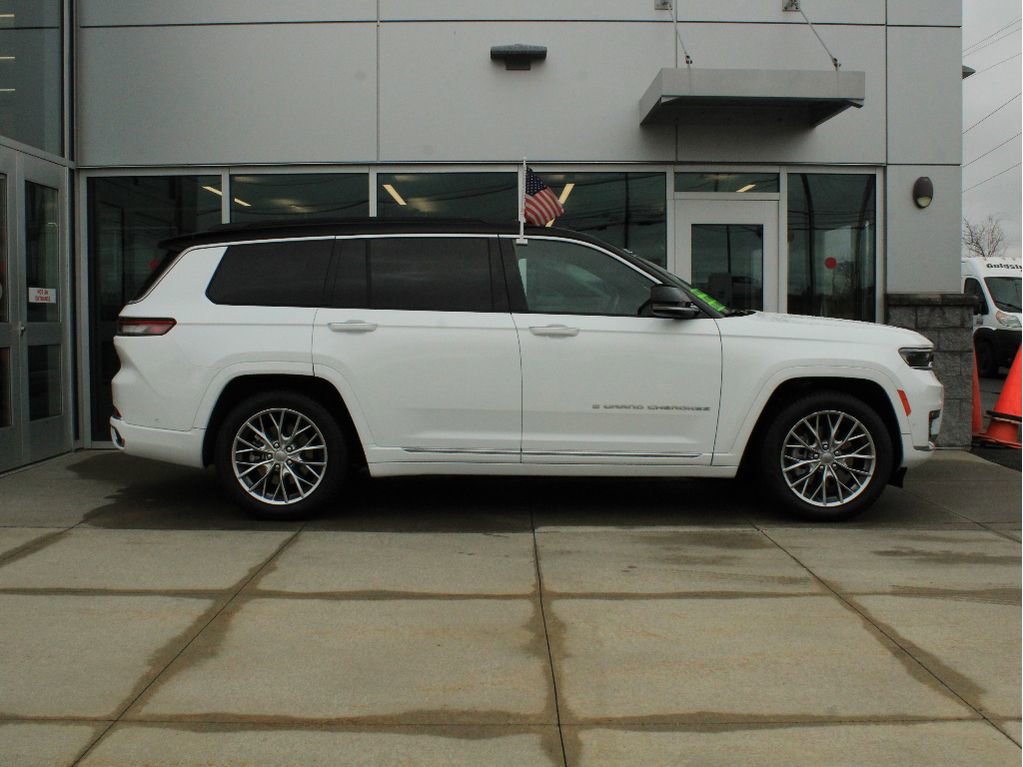 Certified 2025 Jeep Grand Cherokee L Summit image 4