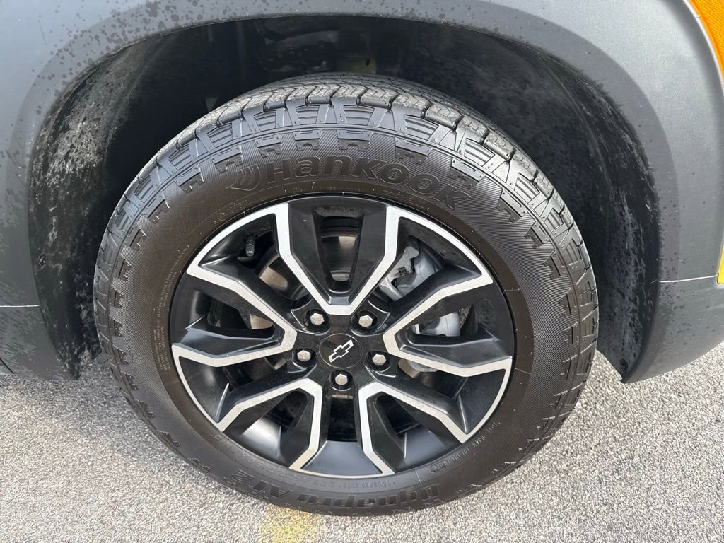 Used 2025 Chevrolet TrailBlazer ACTIV w/ Convenience Package image 39
