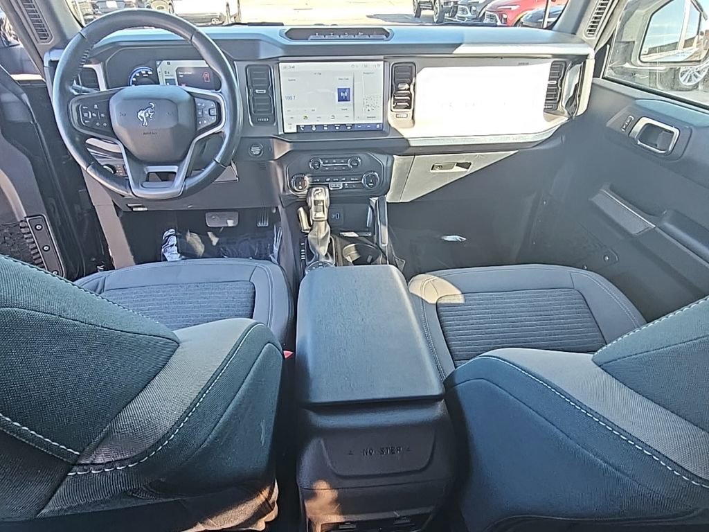 Used 2022 Ford Bronco Outer Banks w/ Sasquatch Package image 13