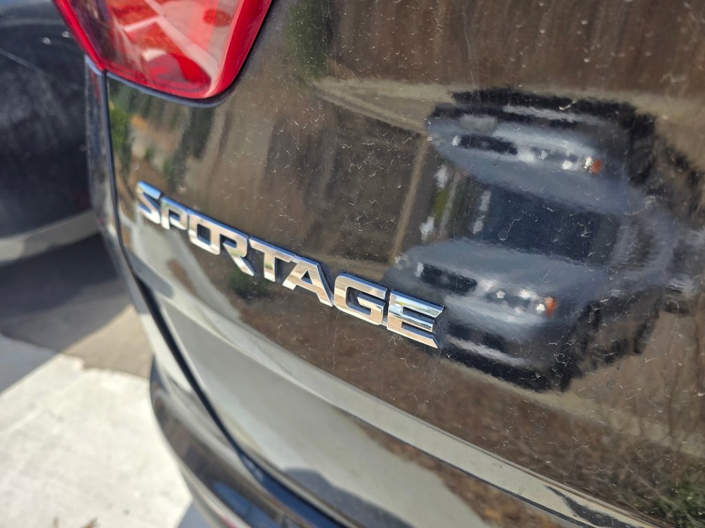 Used 2019 Kia Sportage LX w/ LX Popular Package AWD/4WD image 18