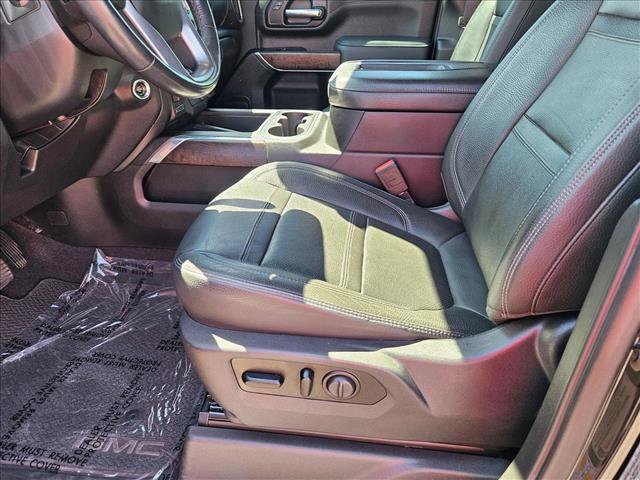 Used 2020 GMC Sierra 2500 Denali w/ Denali Ultimate Package AWD/4WD image 16