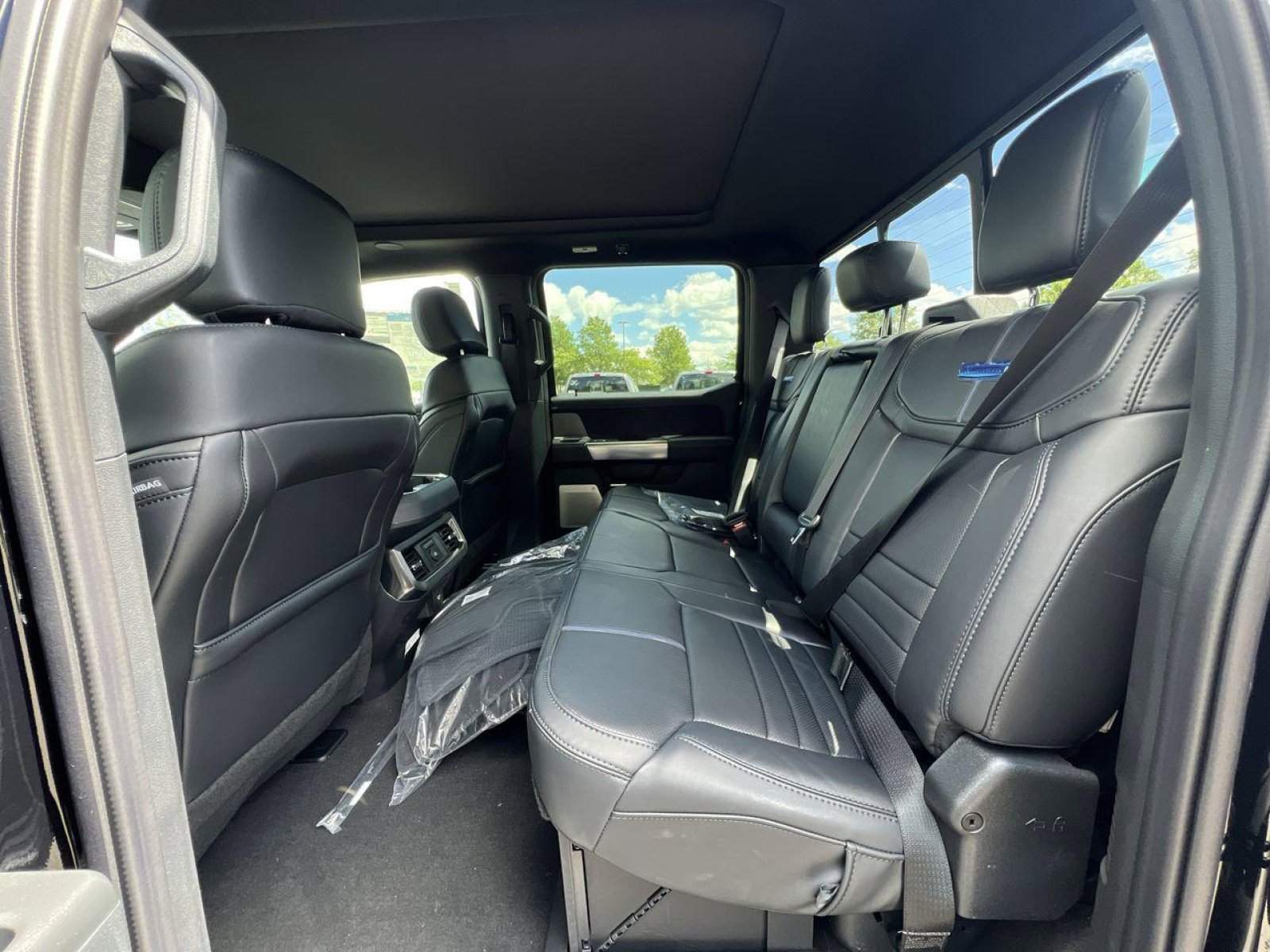 New 2025 Ford F350 Platinum image 25