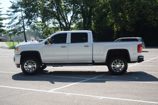 Used 2019 GMC Sierra 2500 Denali w/ Duramax Plus Package AWD/4WD image 21