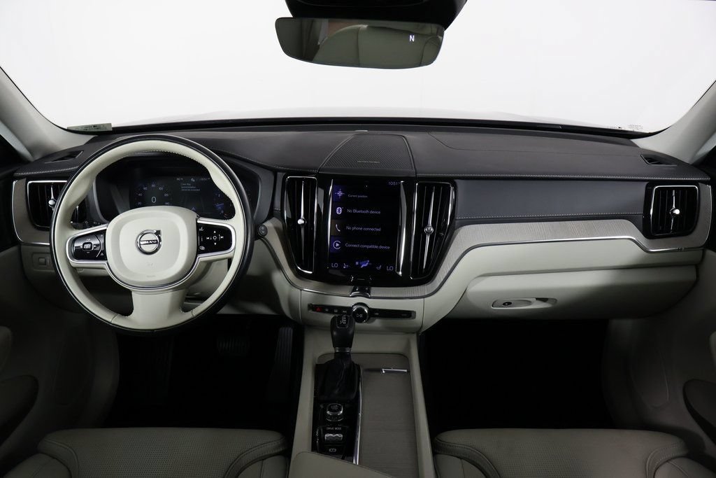 Used 2021 Volvo XC60 T5 Inscription w/ Protection Package Premier AWD/4WD image 8