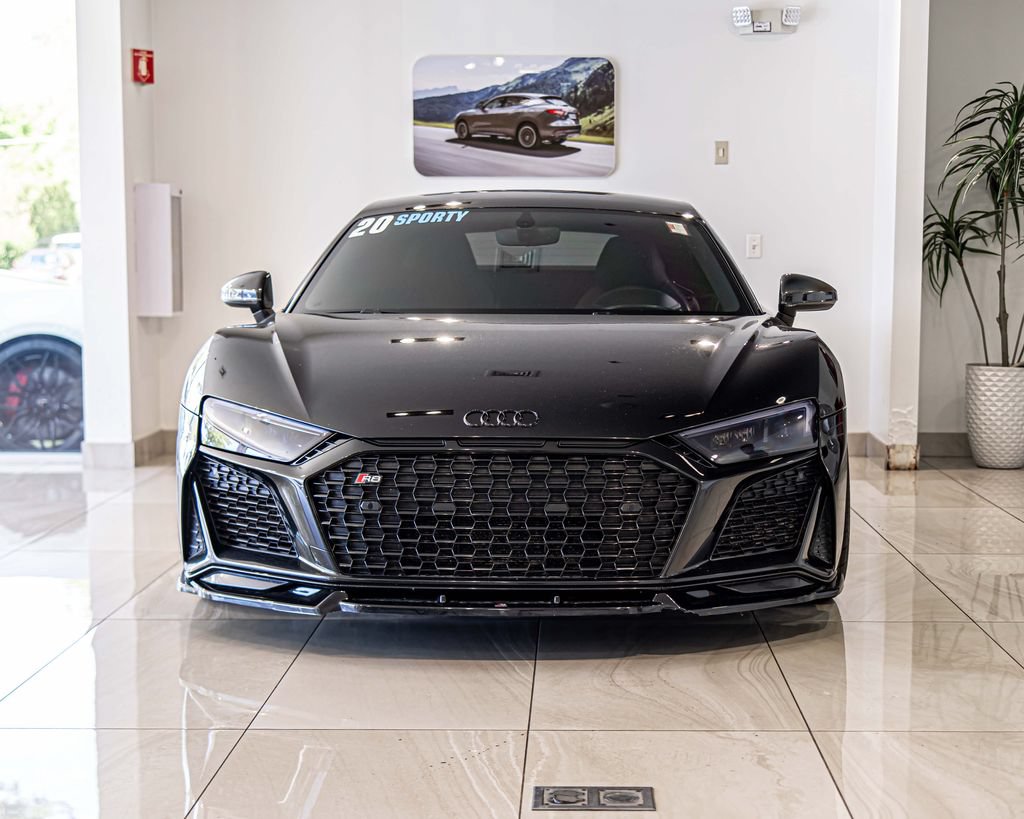 Used 2020 Audi R8 V10 AWD/4WD image 2
