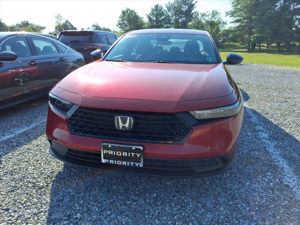 Used 2025 Honda Accord Sport image 5