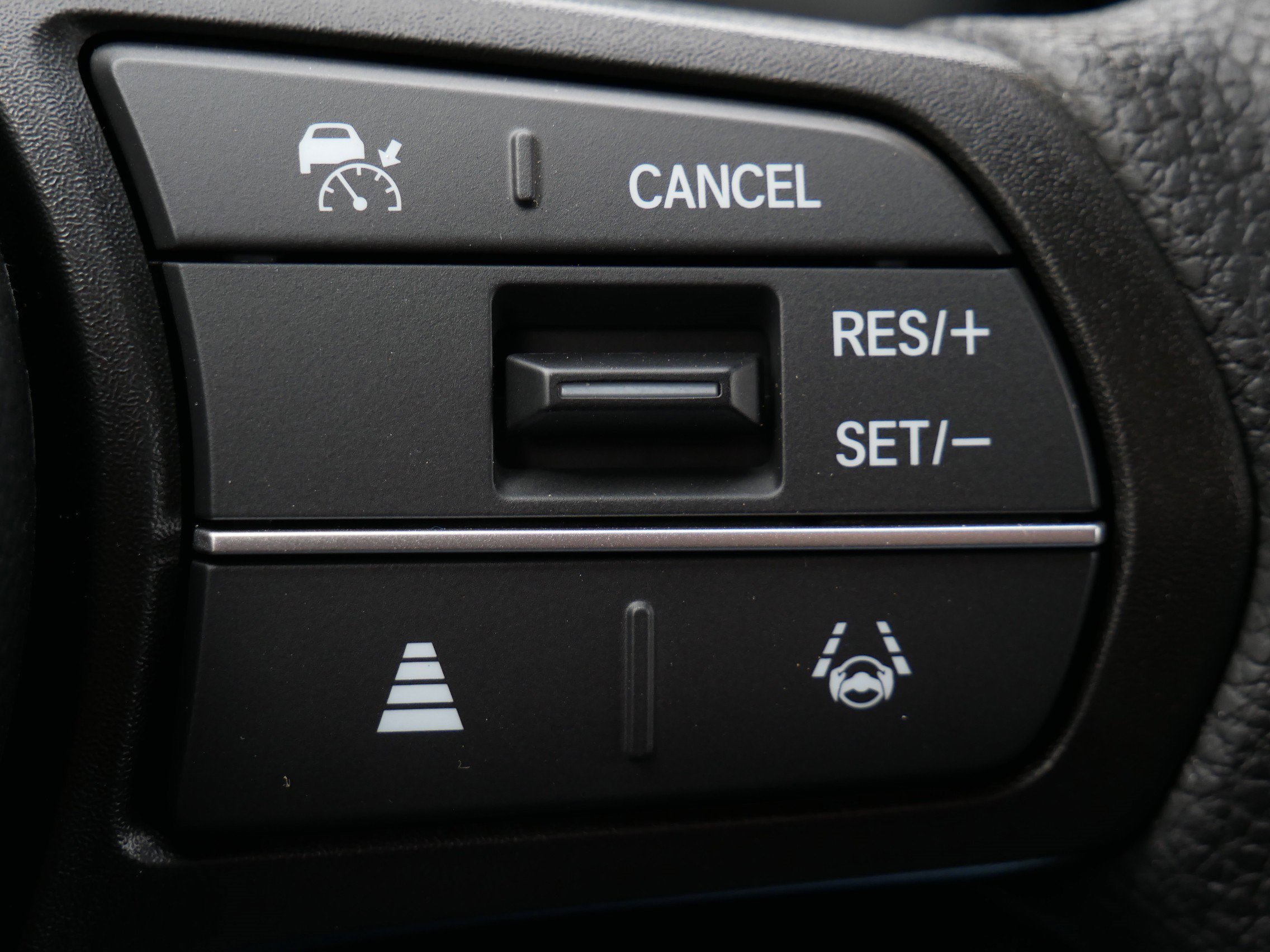 New 2027 Honda HR-V LX image 24