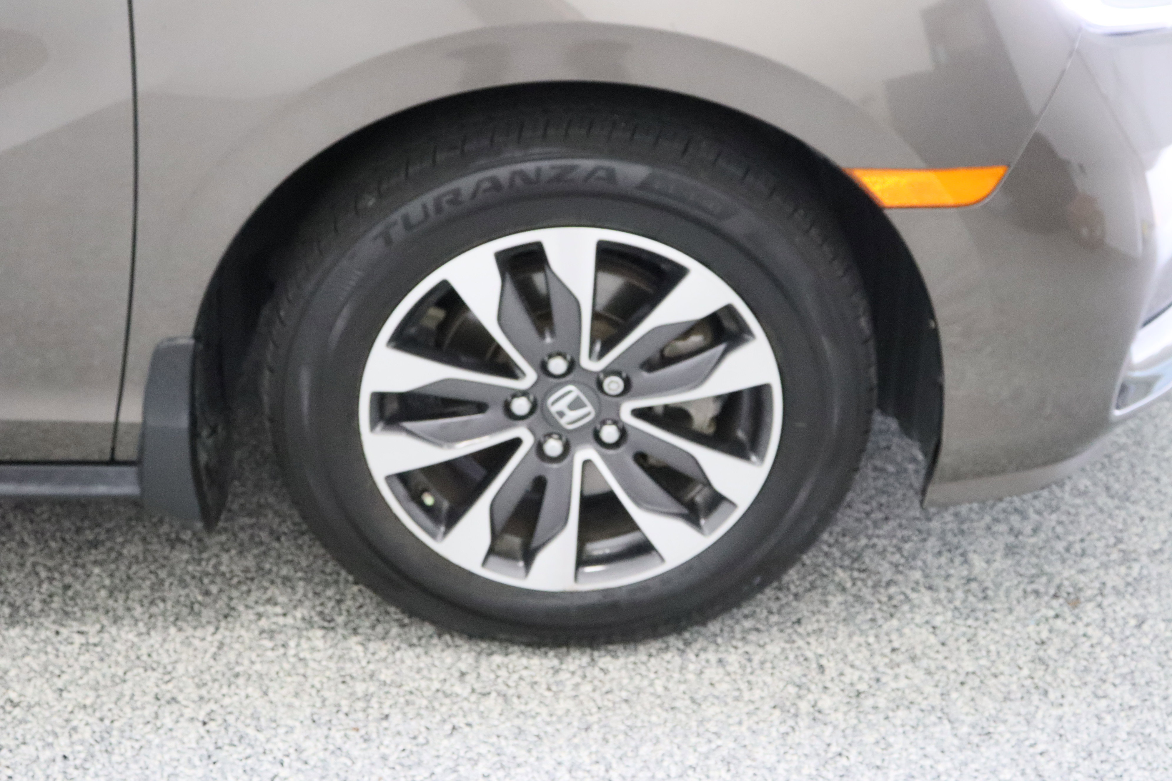Used 2022 Honda Odyssey EX-L image 5