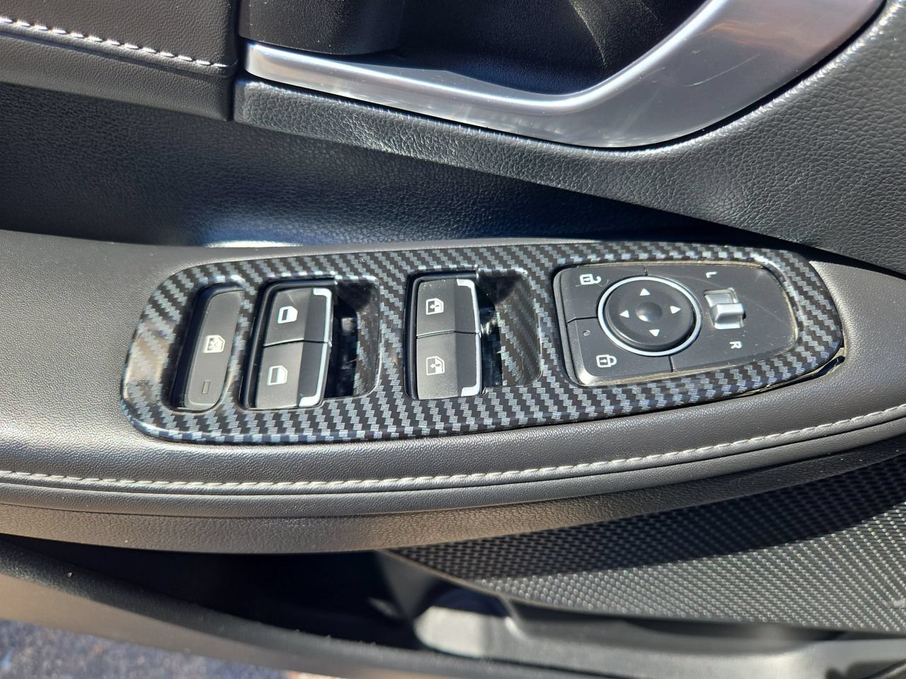 Used 2022 Hyundai Sonata Limited FWD image 27
