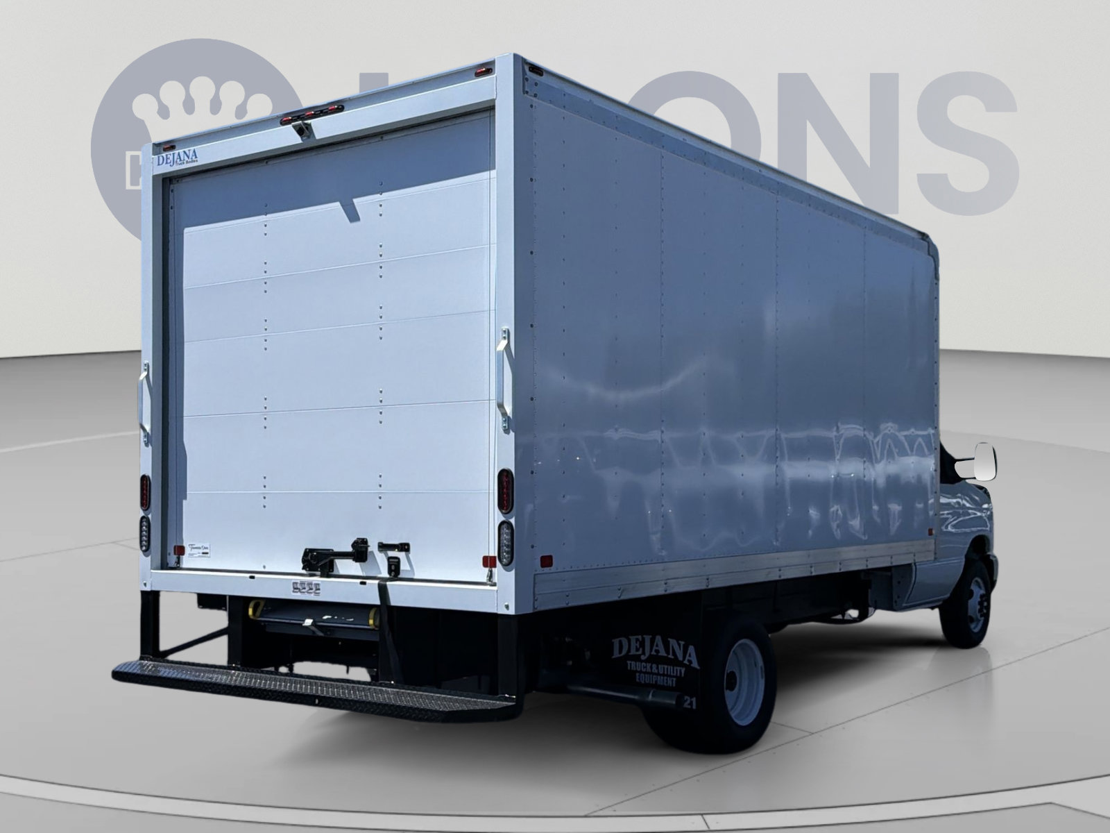 New 2027 Ford E-450 and Econoline 450 Super Duty w/ Power Equipment Group RWD image 7