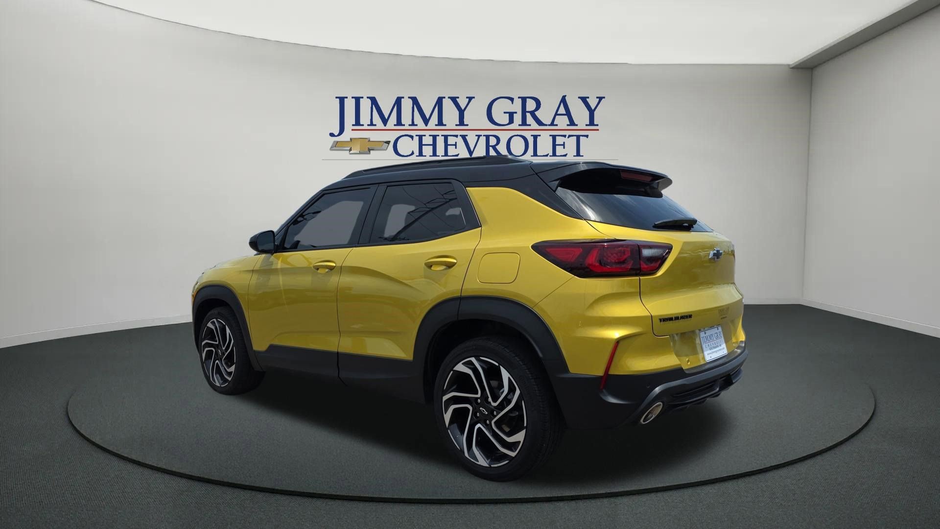Used 2025 Chevrolet TrailBlazer RS w/ Driver Confidence Package FWD image 3