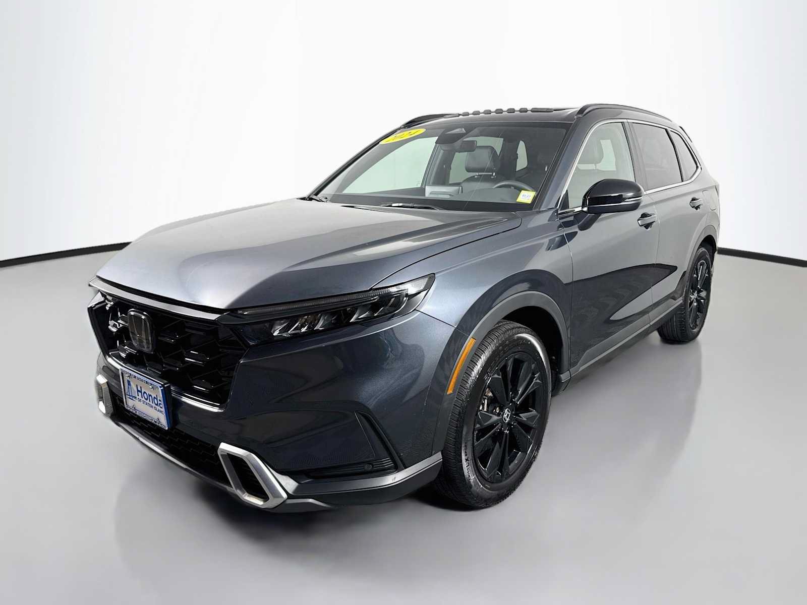 Used 2024 Honda CR-V Sport Touring image 3