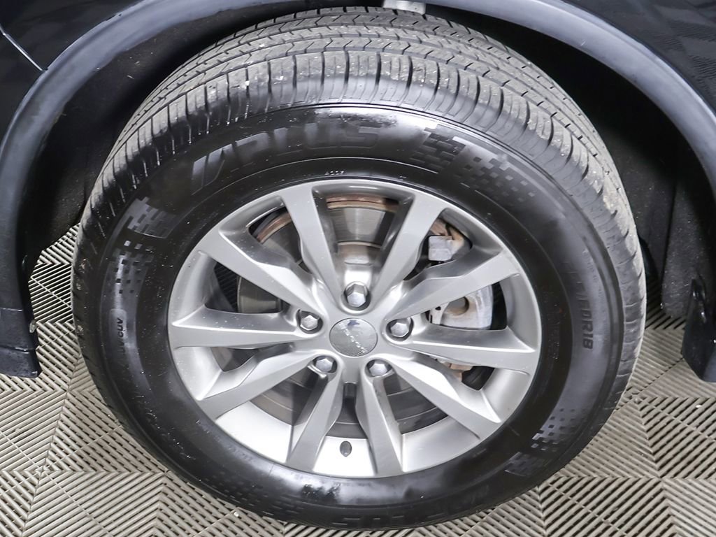 Used 2018 Dodge Durango SXT image 14