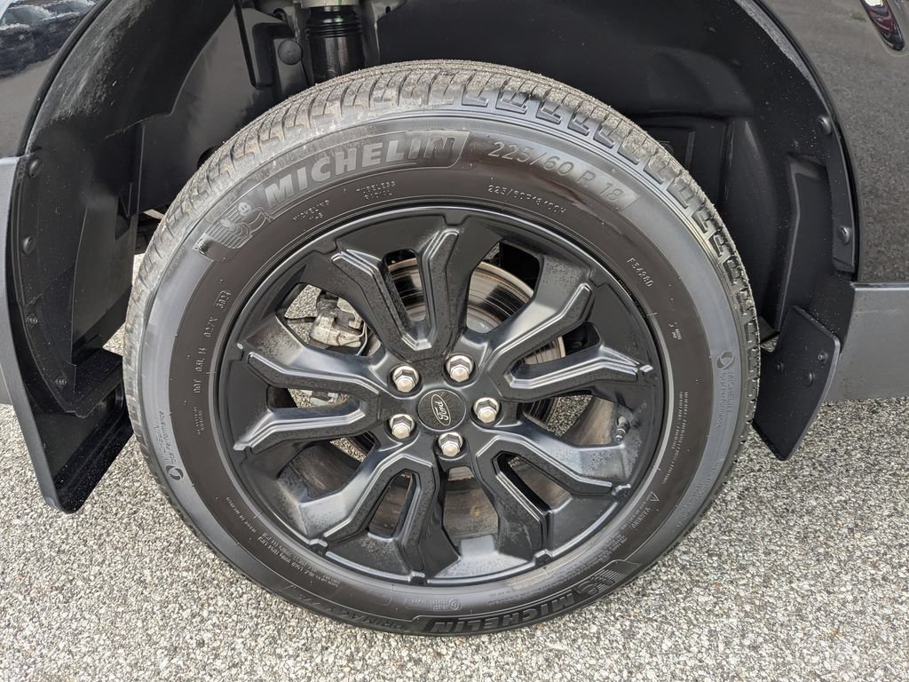 Used 2024 Ford Maverick Lariat w/ Black Appearance Package AWD/4WD image 21