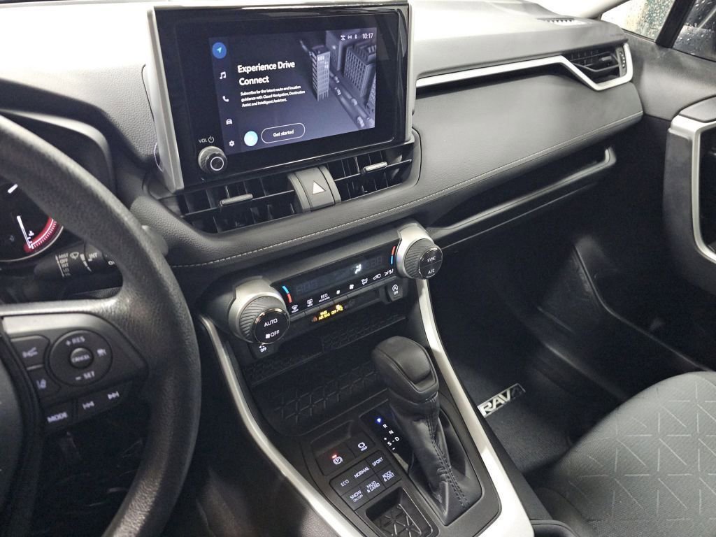 Used 2023 Toyota RAV4 XLE image 32