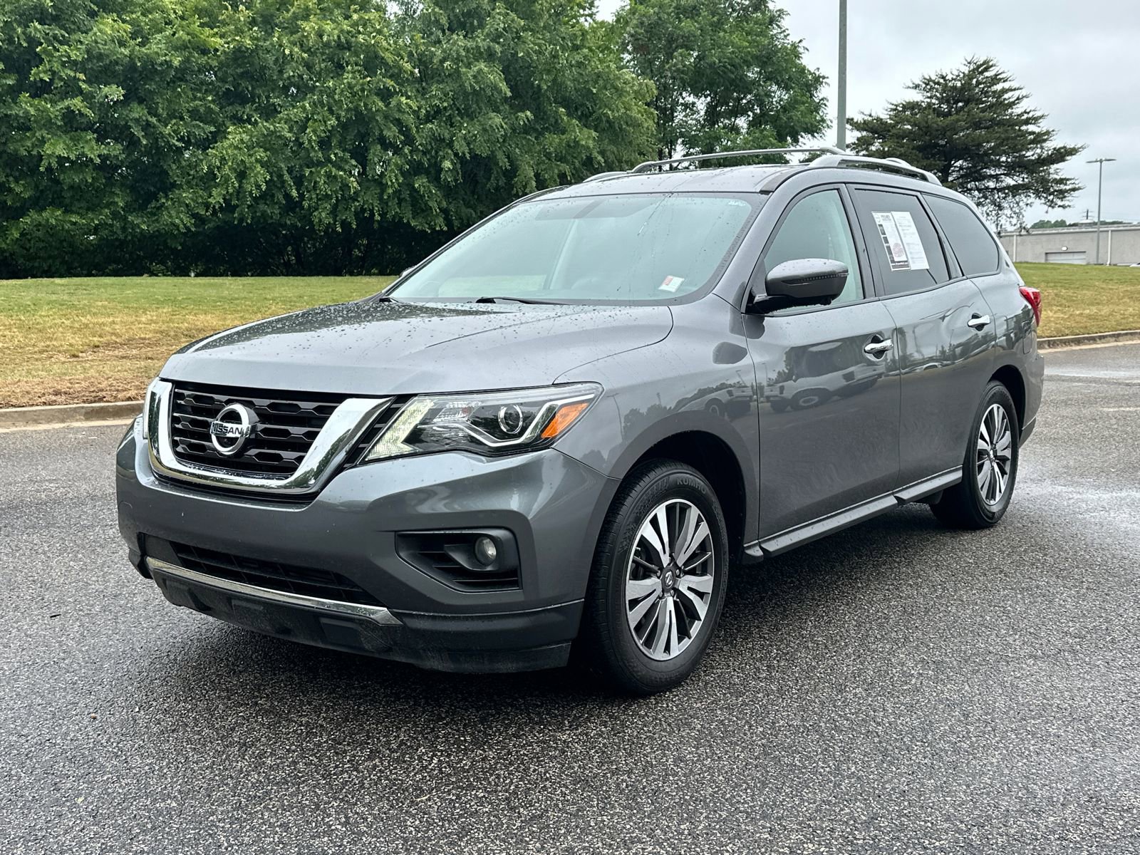 Used 2017 Nissan Pathfinder SL w/ SL Tech Package
